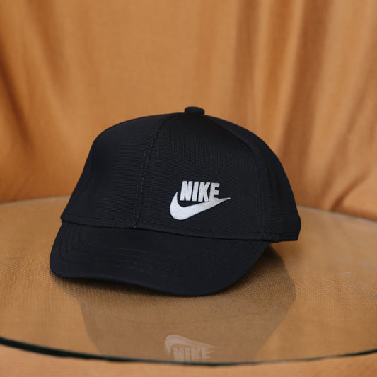 N-I-K-E SHORT HEAD CAP (BLACK)